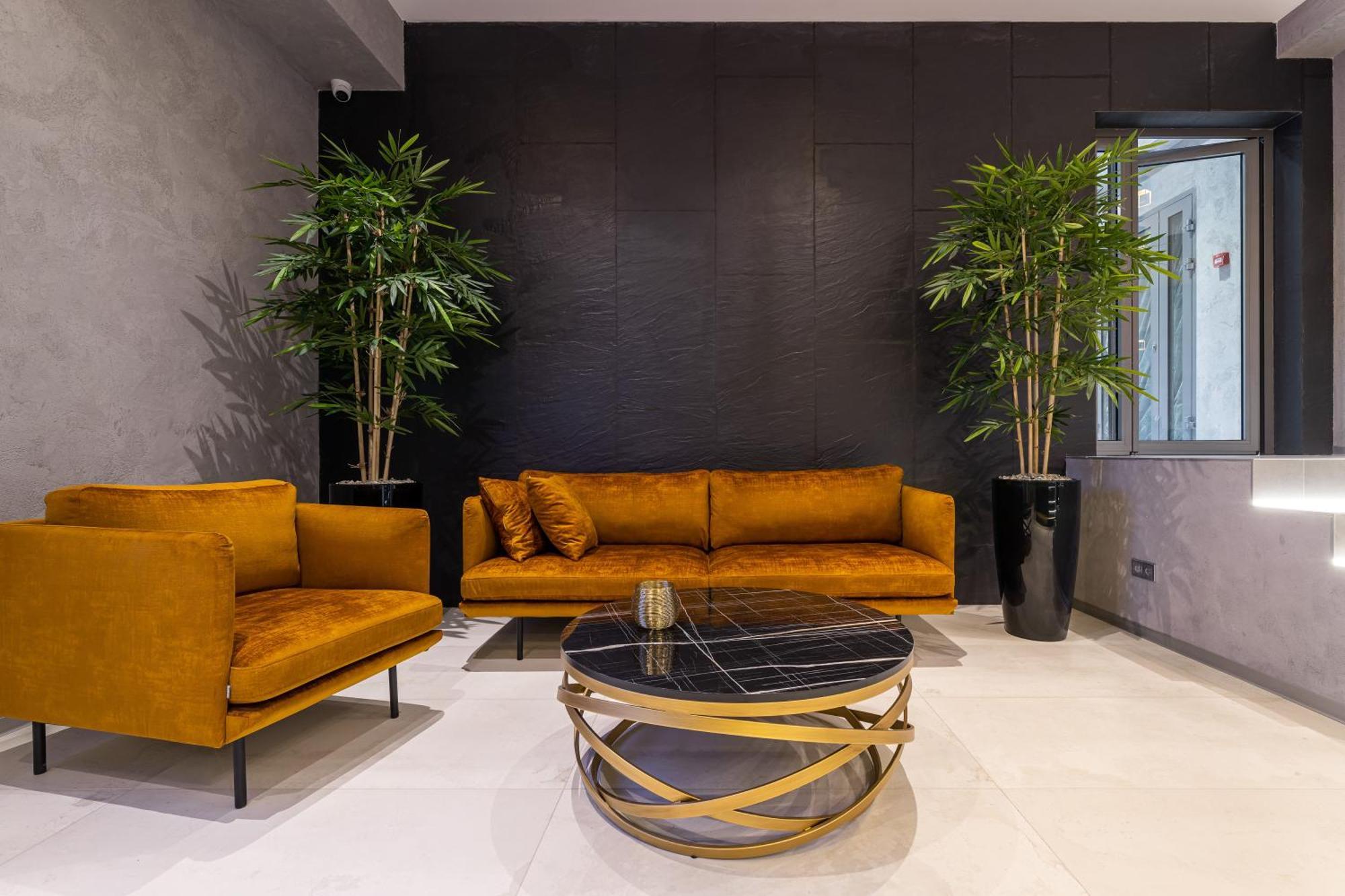 Premier Hotel Dnister Lviv Kültér fotó