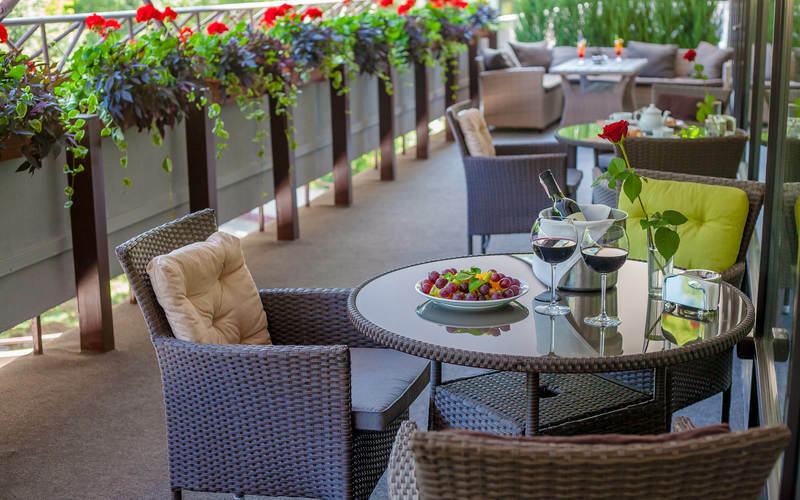 Premier Hotel Dnister Lviv Kültér fotó